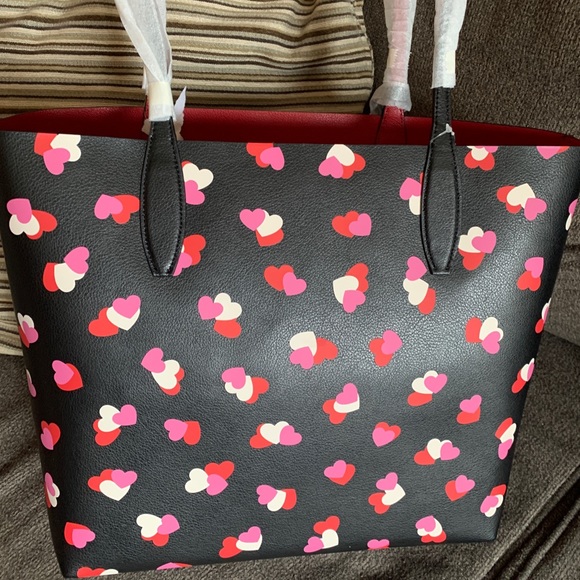 Authentic Kate spade Colorblock leather Hearts prints large Tote/Wristlet - Picture 2 of 16